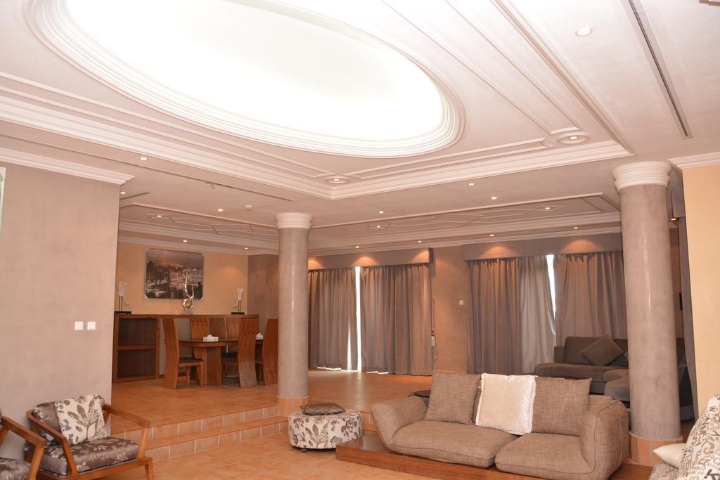 Janadriyah Suites 13 Nadinah ภายนอก รูปภาพ