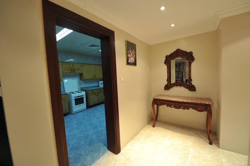 Janadriyah Suites 13 Nadinah ภายนอก รูปภาพ